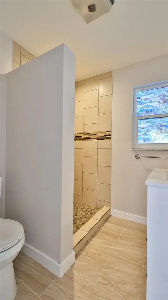 11 Swan Avenue New Smyrna Beach FL 32168
