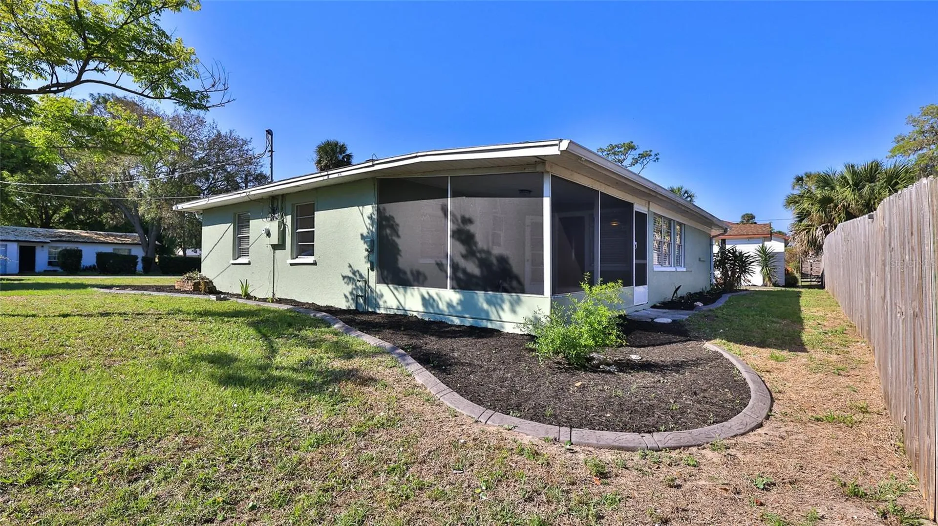 11 Swan Avenue New Smyrna Beach FL 32168