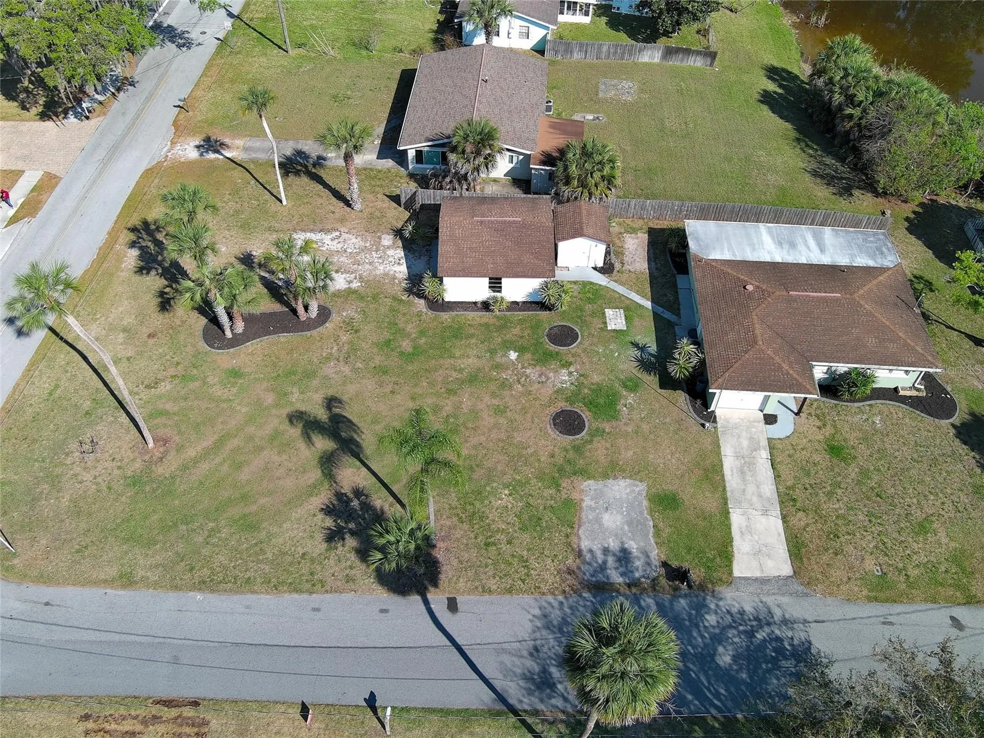 11 Swan Avenue New Smyrna Beach FL 32168