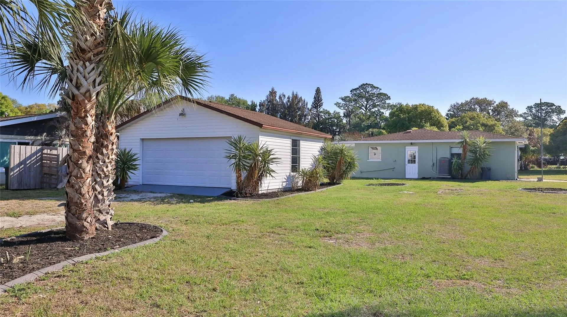 11 Swan Avenue New Smyrna Beach FL 32168