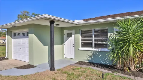 11 Swan Avenue New Smyrna Beach FL 32168