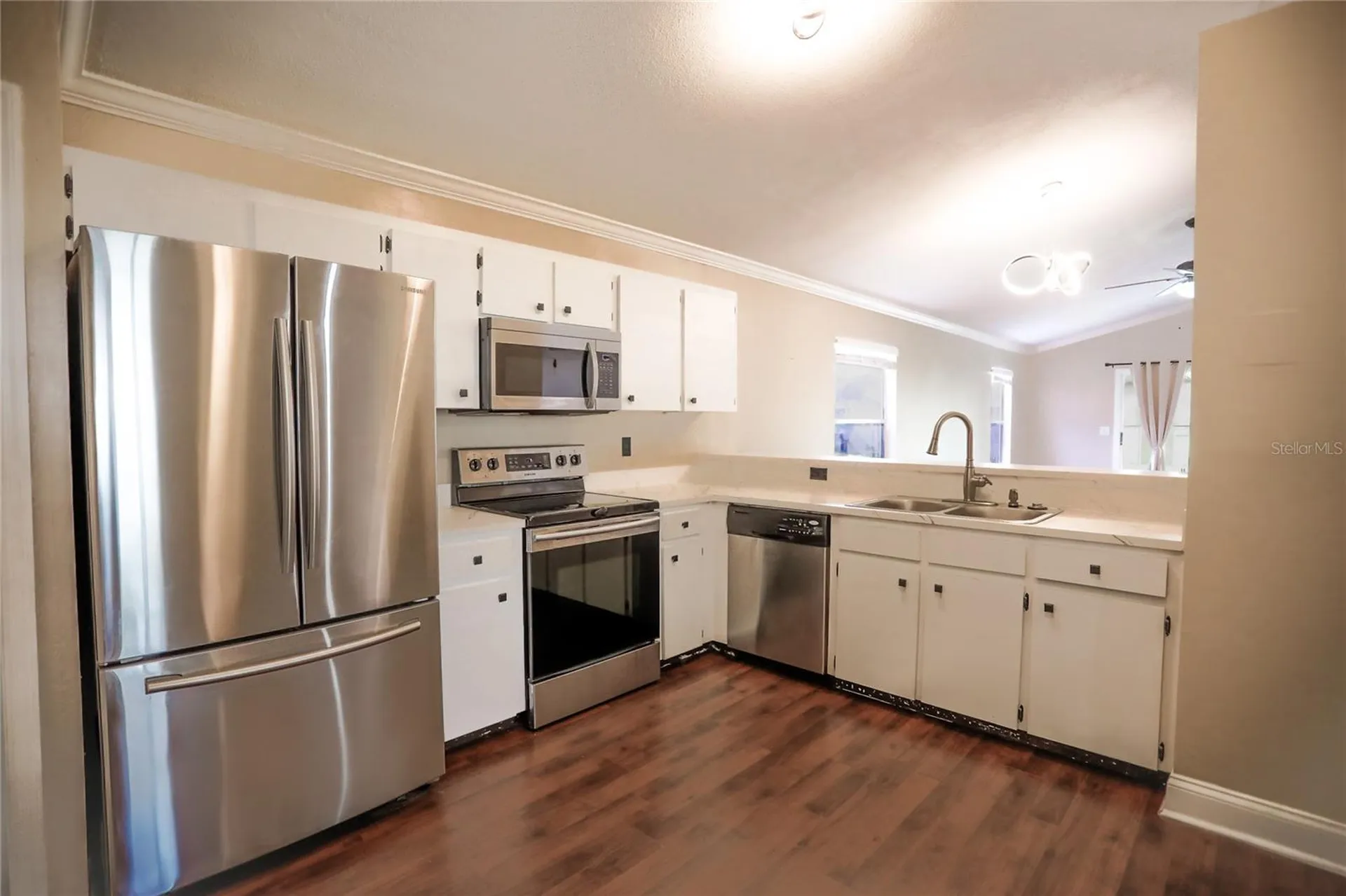 2083 Windward Pass Lakeland FL 33813
