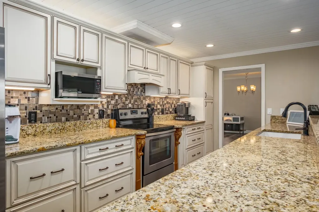 75 Woodcutter Lane Palm Harbor FL 34683