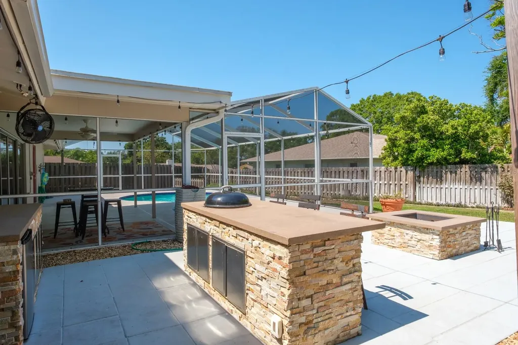 75 Woodcutter Lane Palm Harbor FL 34683