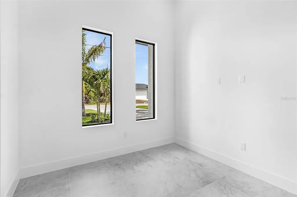 2903 10th Street SW Lehigh Acres FL 33976