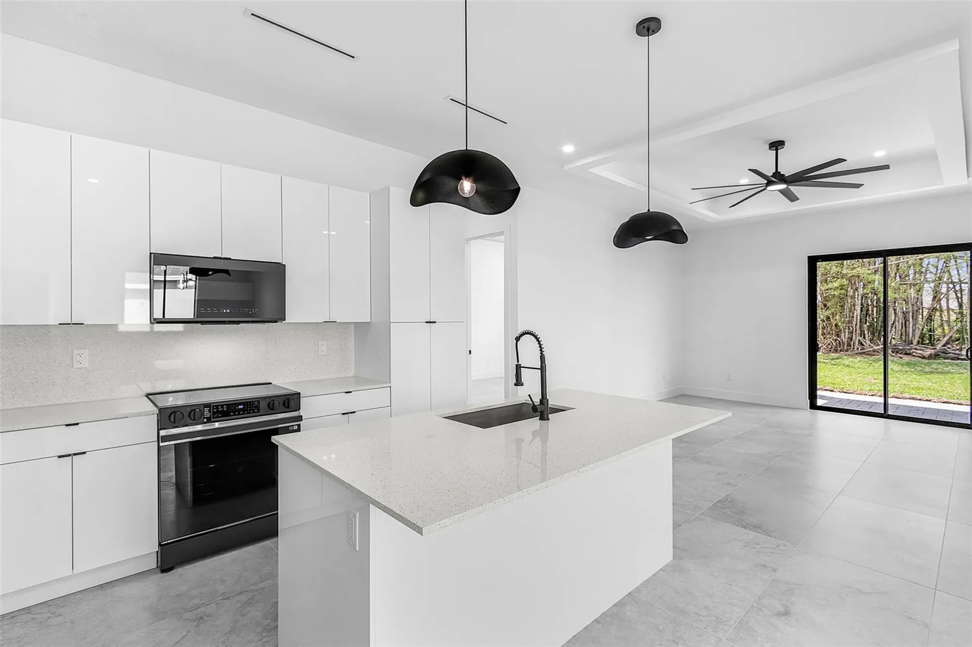 2903 10th Street SW Lehigh Acres FL 33976