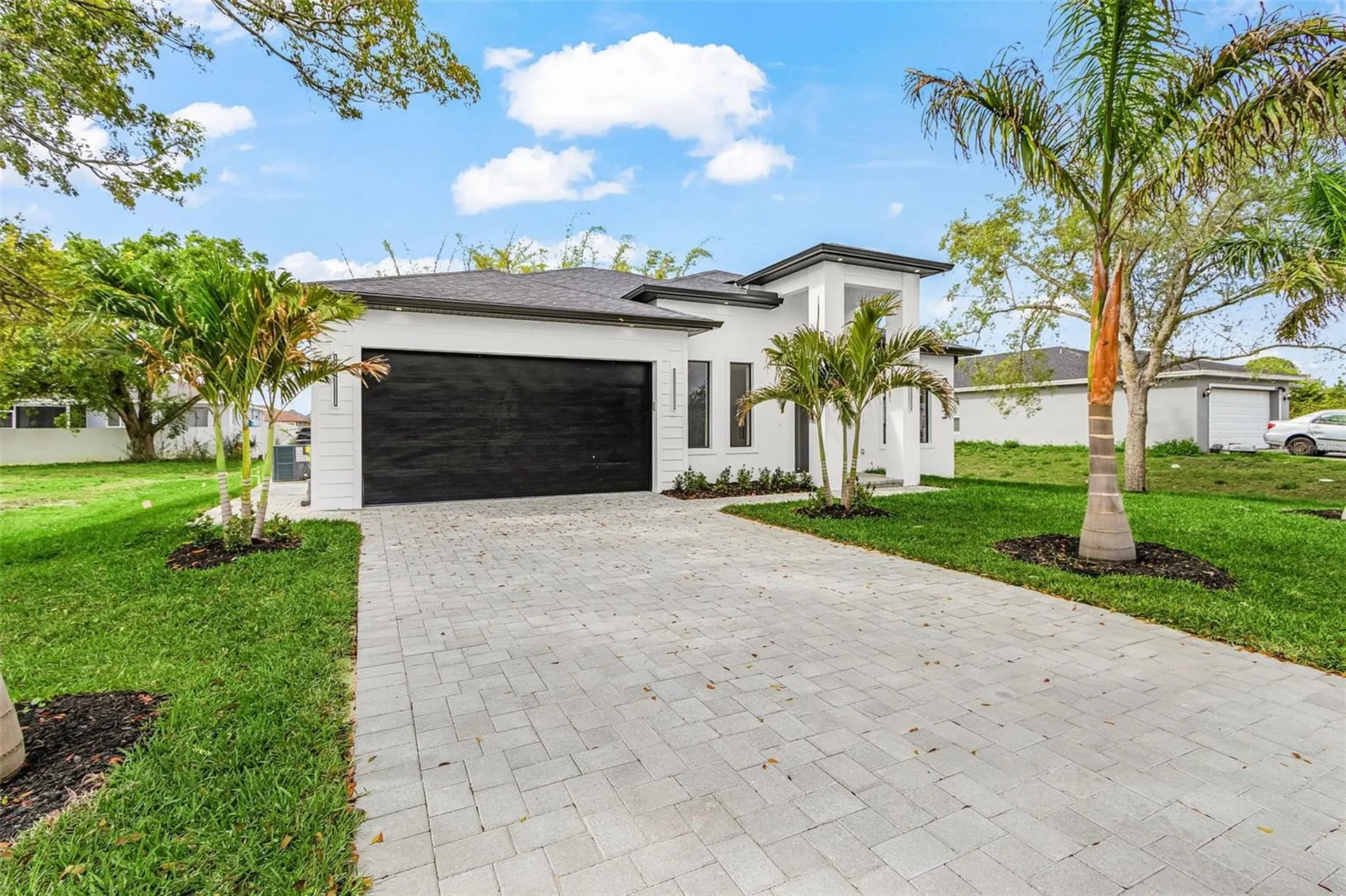 2903 10th Street SW Lehigh Acres FL 33976