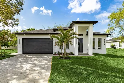2903 10th Street SW Lehigh Acres FL 33976