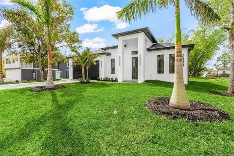 2903 10th Street SW Lehigh Acres FL 33976