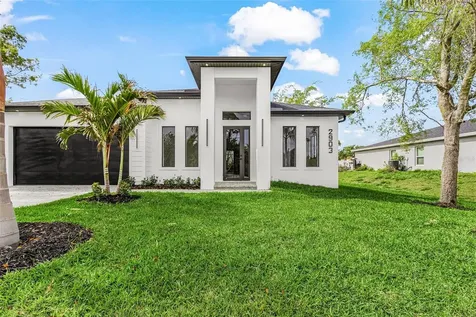 2903 10th Street SW Lehigh Acres FL 33976