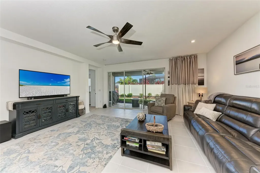 10010 Buckman Halls Drive Palmetto FL 34221