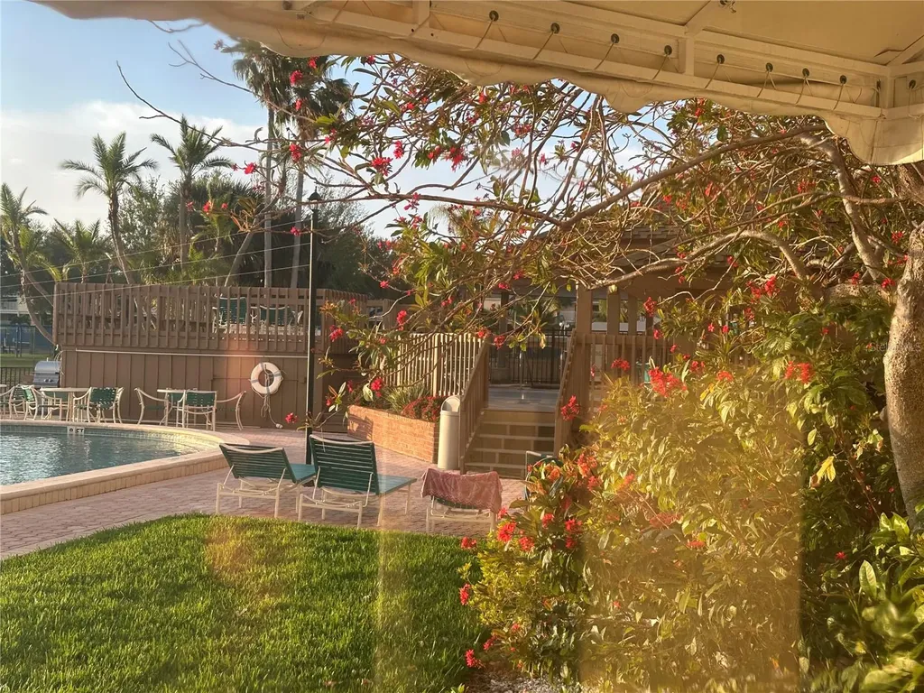10355 Paradise Boulevard Treasure Island FL 33706