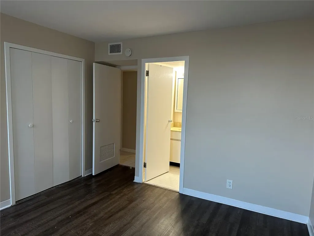 10355 Paradise Boulevard Treasure Island FL 33706