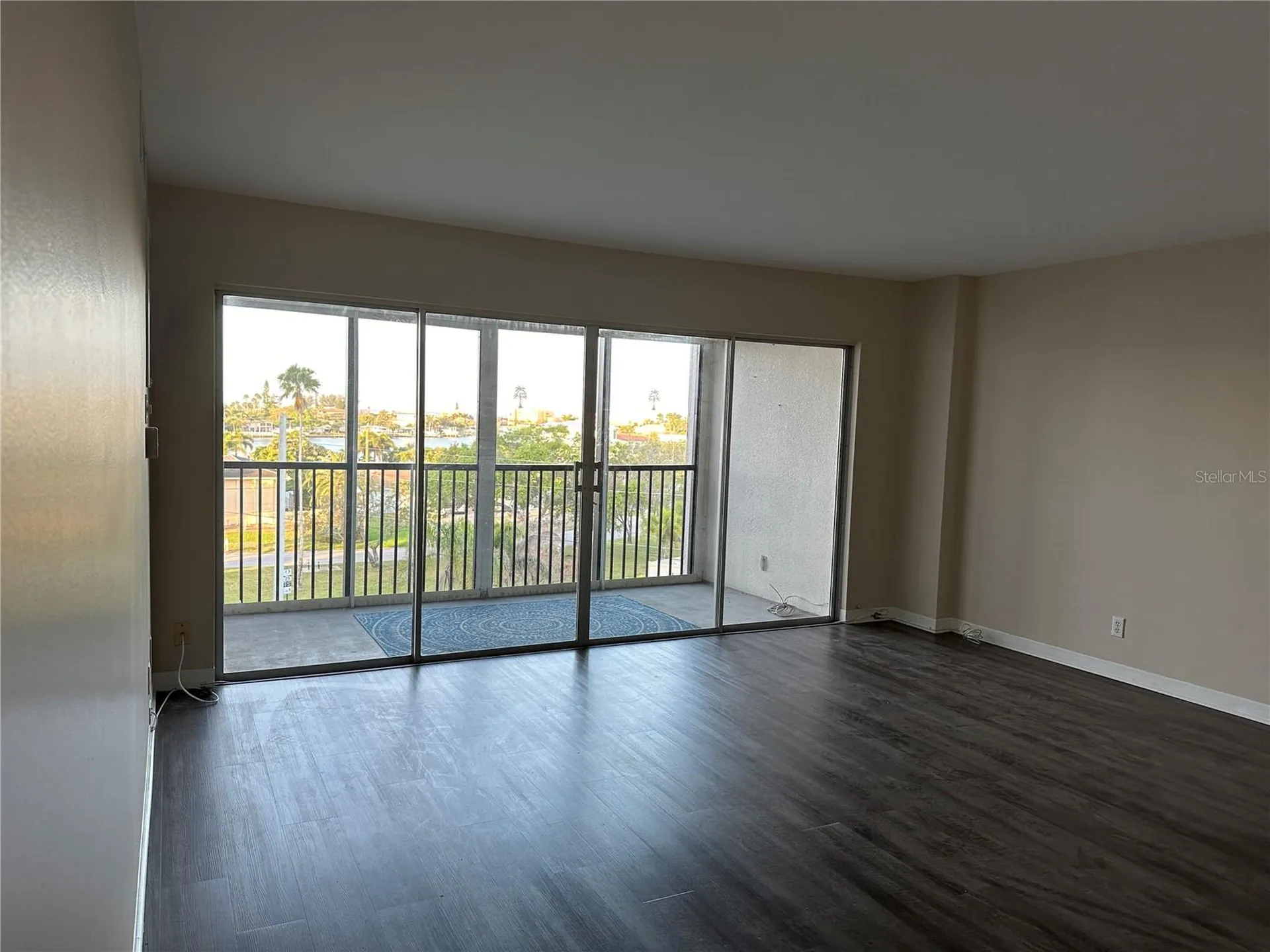 10355 Paradise Boulevard Treasure Island FL 33706