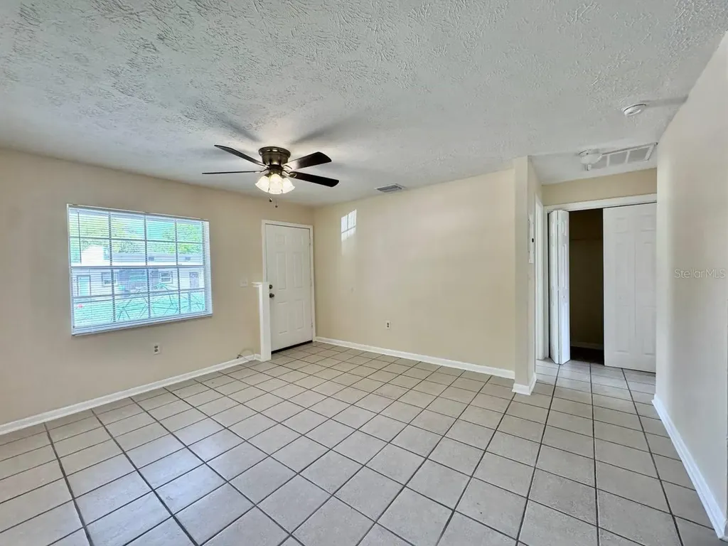 10015 N Aster Avenue Tampa FL 33612