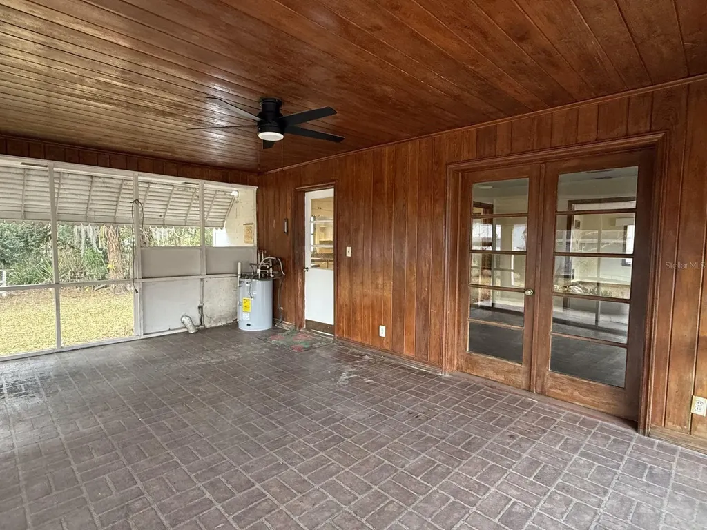 13725 10th Street Dade City FL 33525