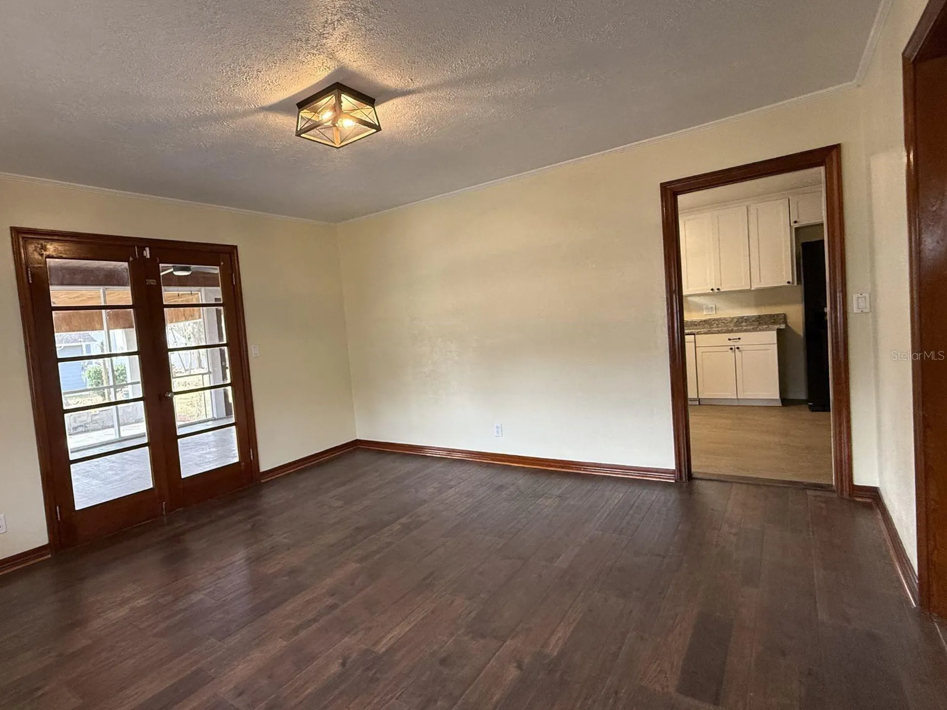 13725 10th Street Dade City FL 33525