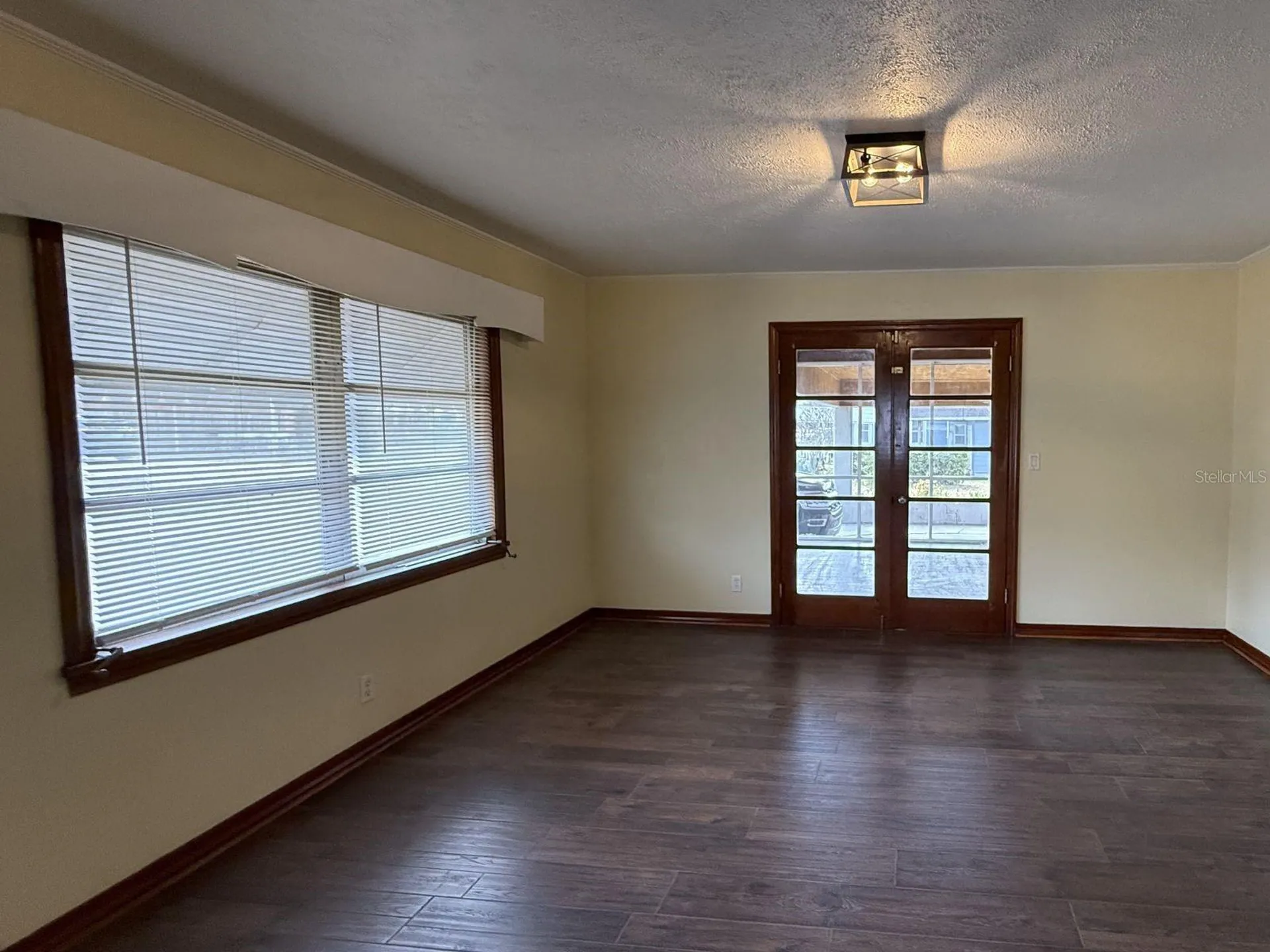 13725 10th Street Dade City FL 33525