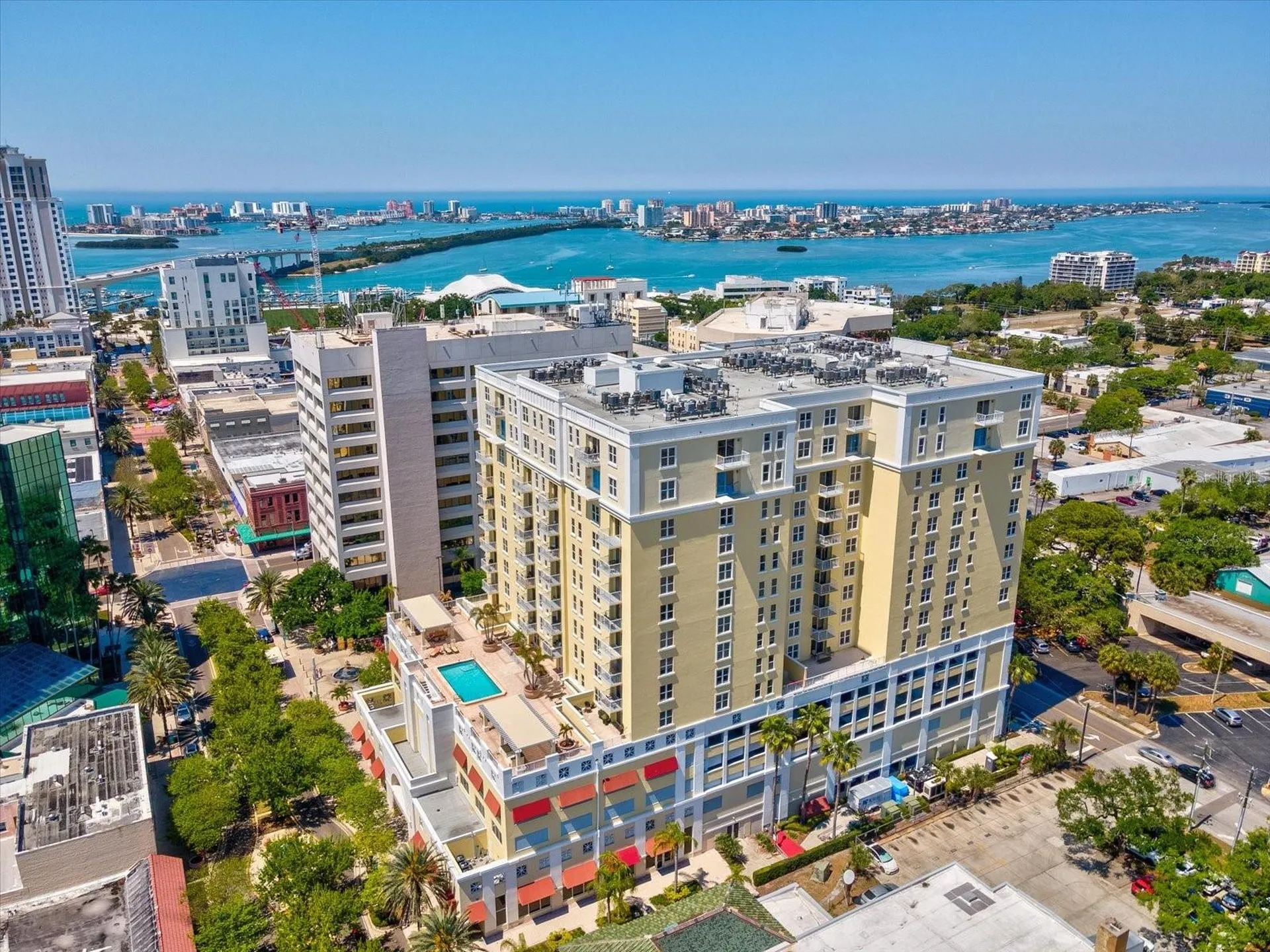 628 Cleveland Street Clearwater FL 33755
