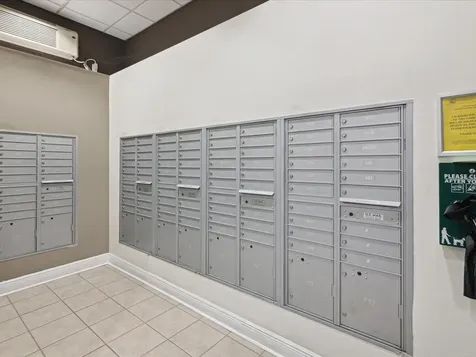 628 Cleveland Street Clearwater FL 33755