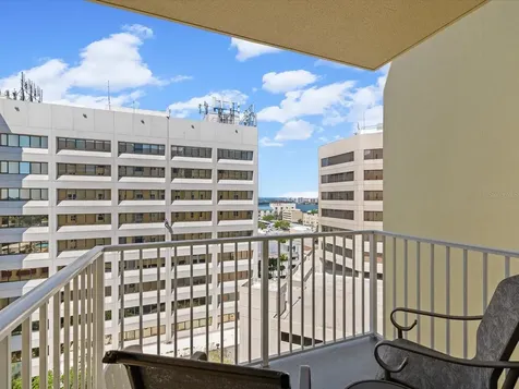 628 Cleveland Street Clearwater FL 33755