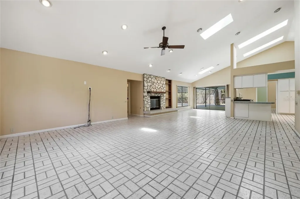 2408 NW 14th Place Gainesville FL 32605