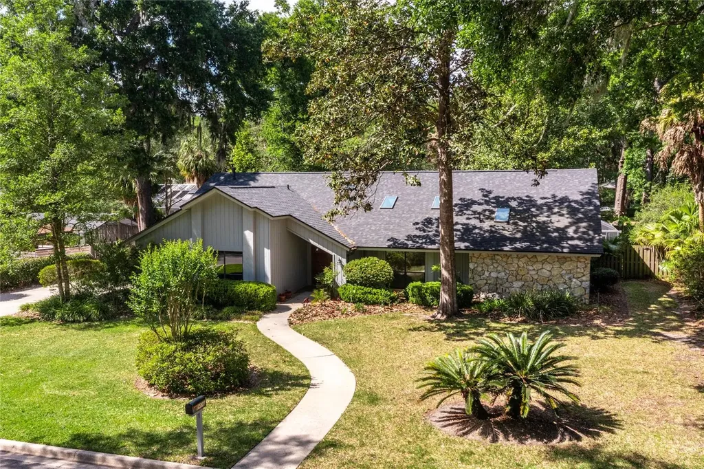 2408 NW 14th Place Gainesville FL 32605