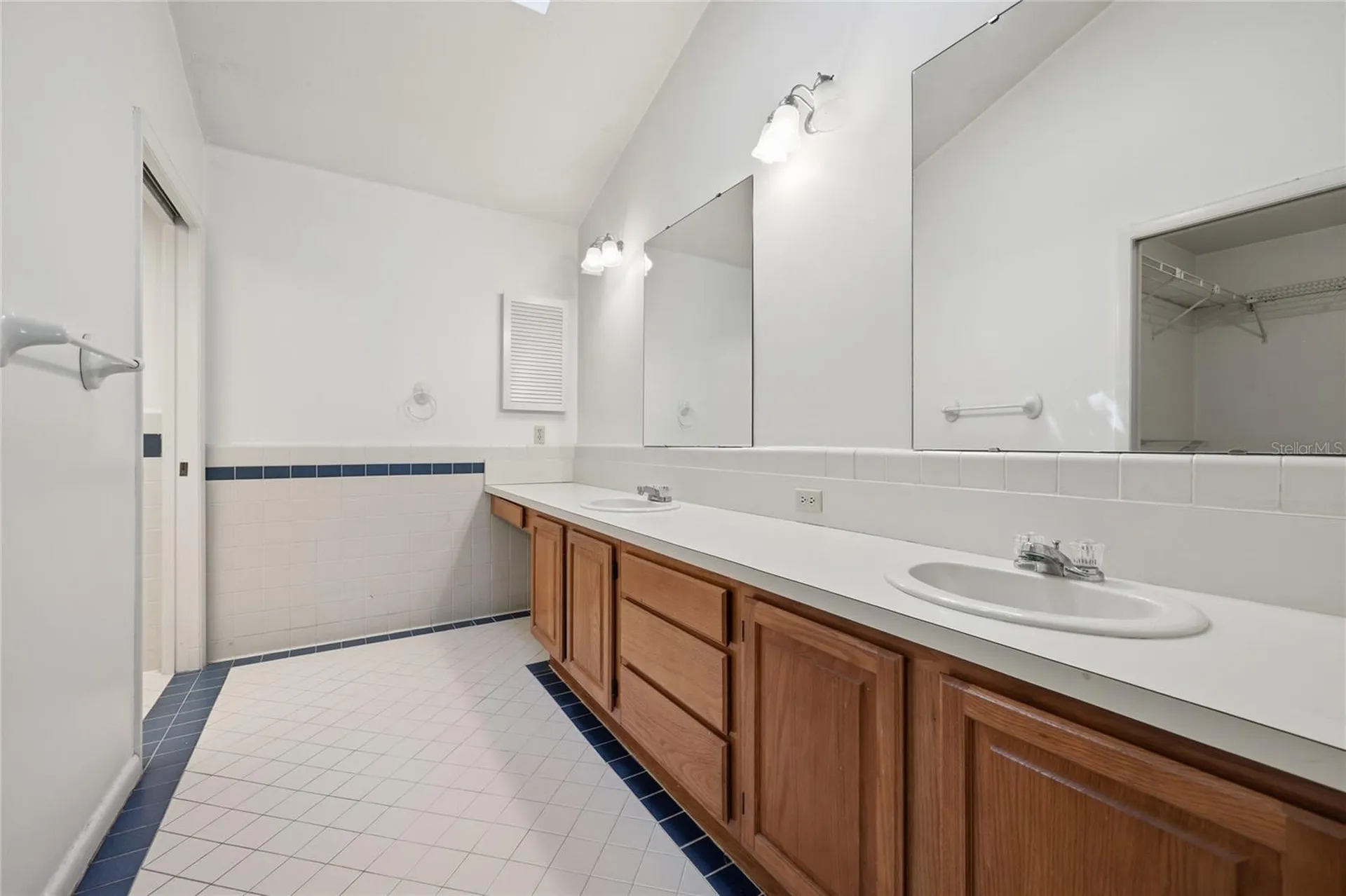 2408 NW 14th Place Gainesville FL 32605