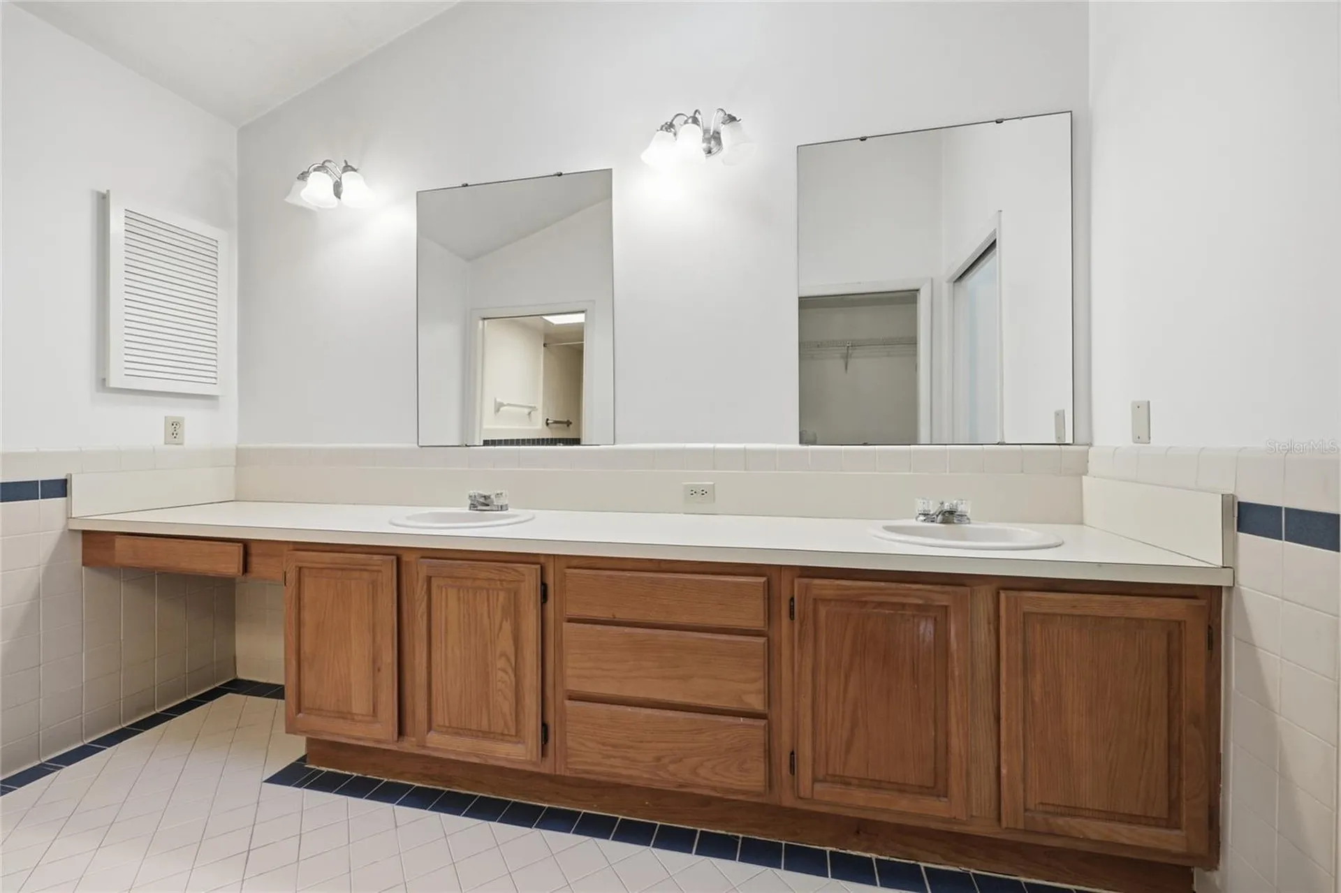 2408 NW 14th Place Gainesville FL 32605