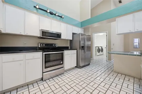 2408 NW 14th Place Gainesville FL 32605