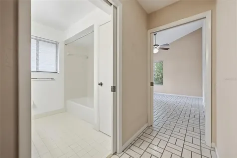 2408 NW 14th Place Gainesville FL 32605