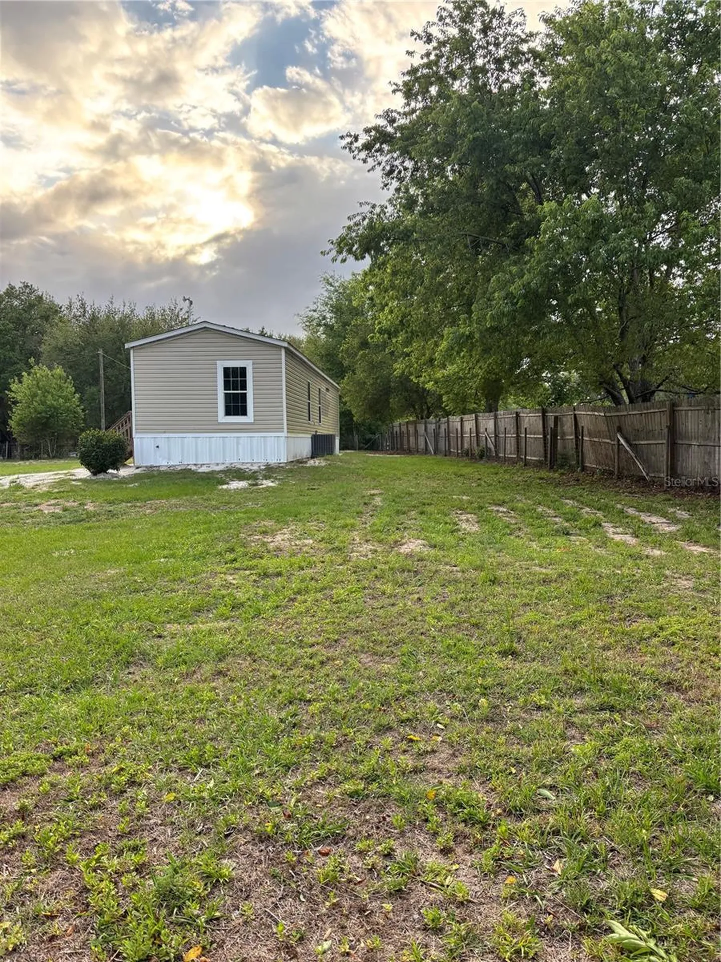11511 NE 10th Terrace Oxford FL 34484