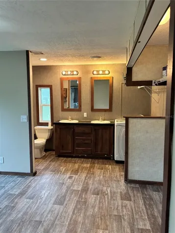 11511 NE 10th Terrace Oxford FL 34484