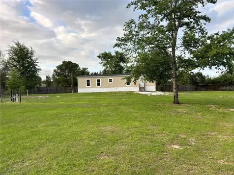 11511 NE 10th Terrace Oxford FL 34484