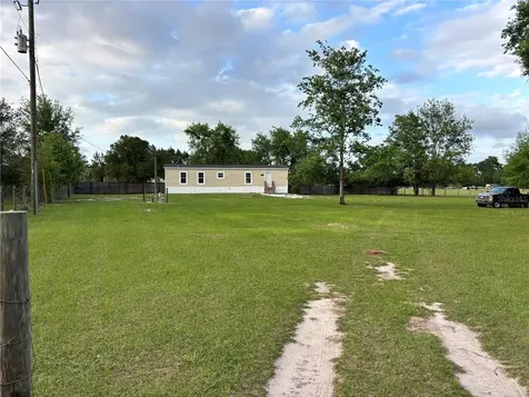 11511 NE 10th Terrace Oxford FL 34484