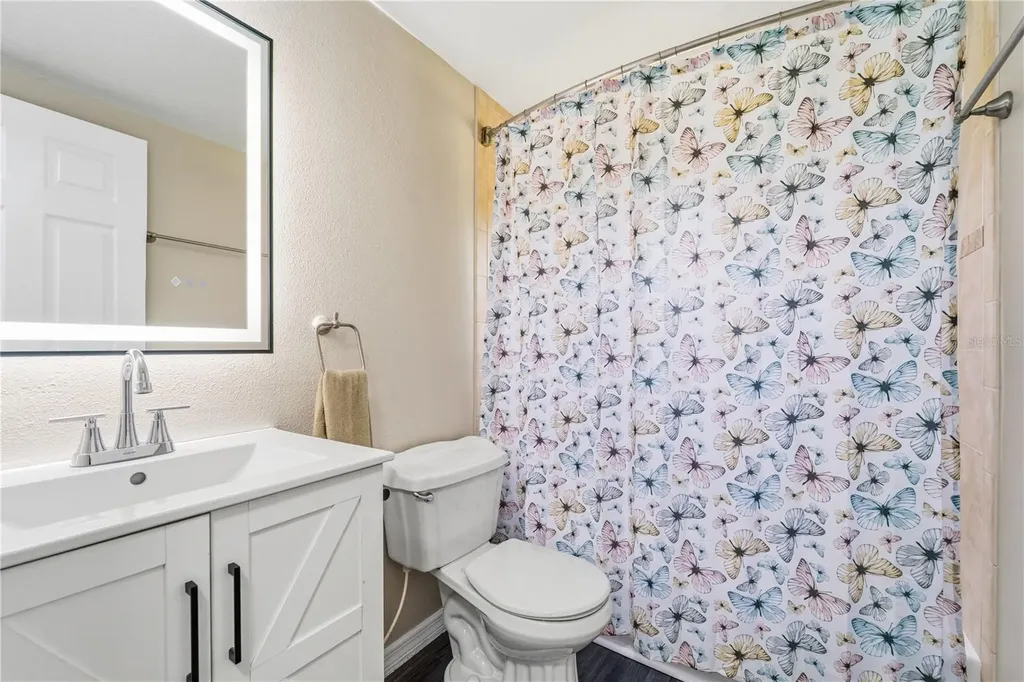 1618 Coletta Drive Orlando FL 32807