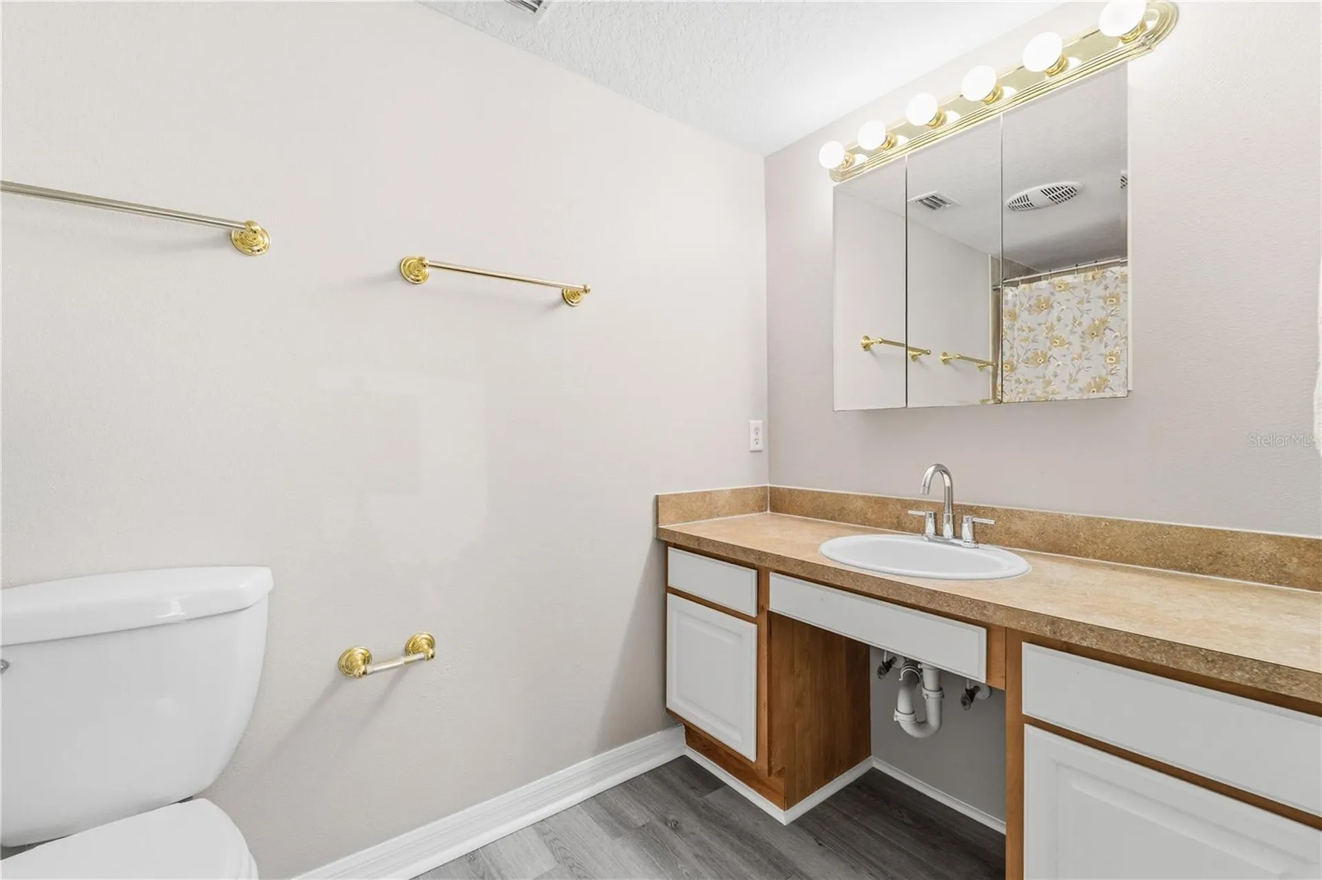 1618 Coletta Drive Orlando FL 32807