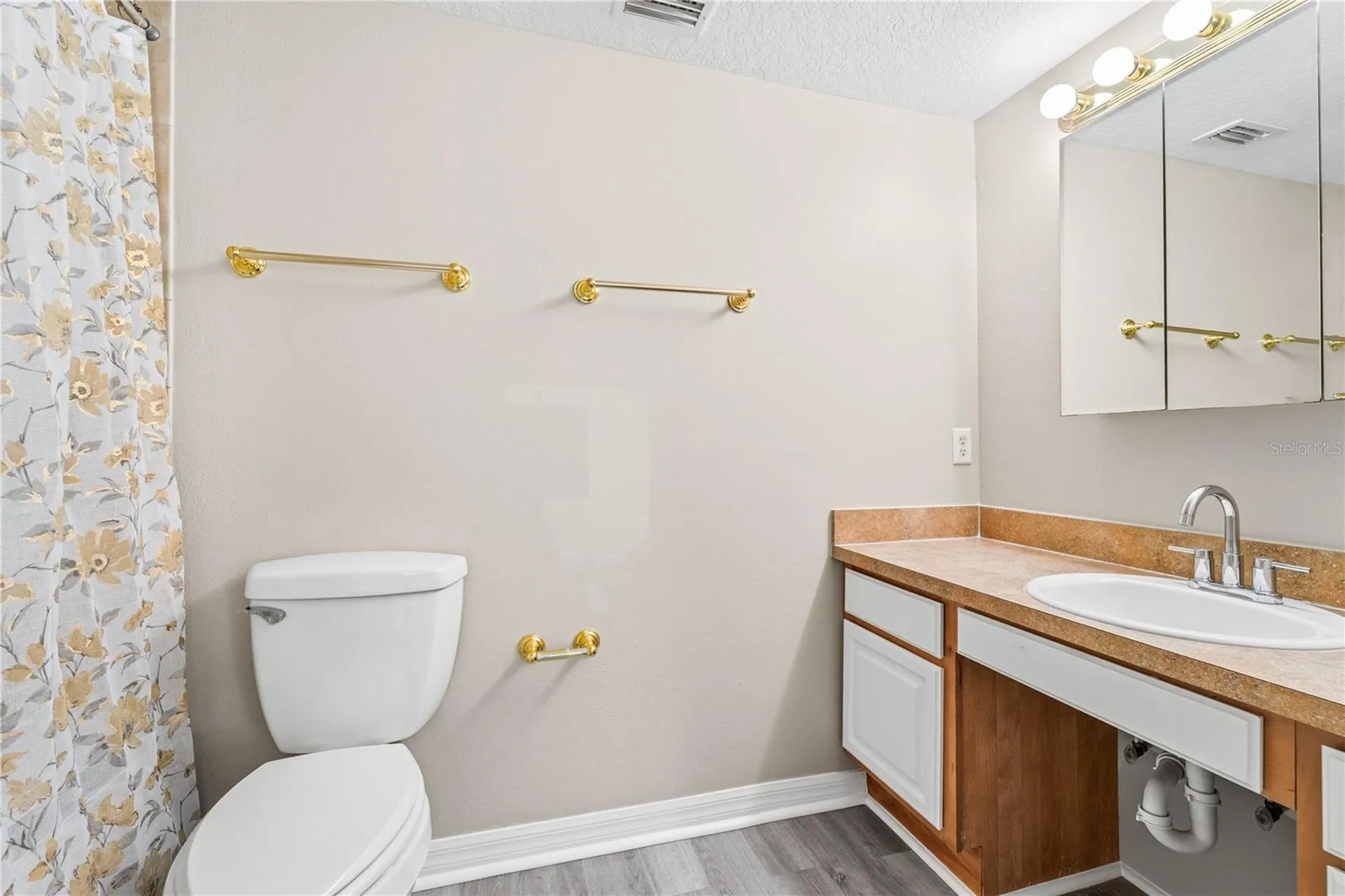 1618 Coletta Drive Orlando FL 32807