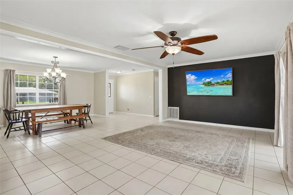 22 Lake Link Drive SE Winter Haven FL 33884