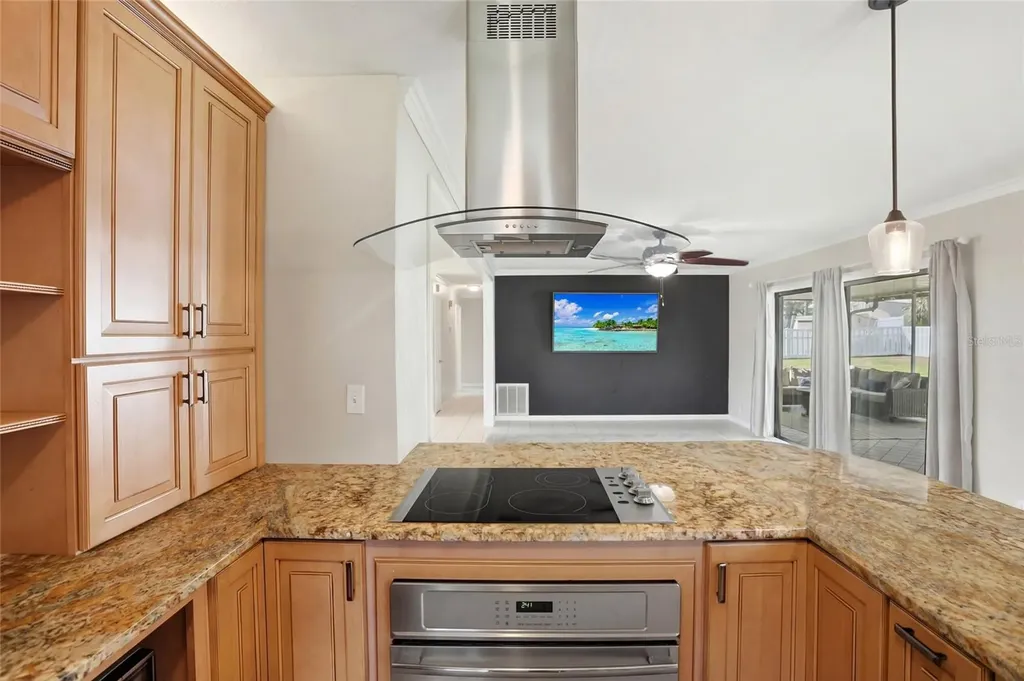22 Lake Link Drive SE Winter Haven FL 33884