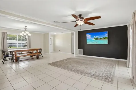 22 Lake Link Drive SE Winter Haven FL 33884