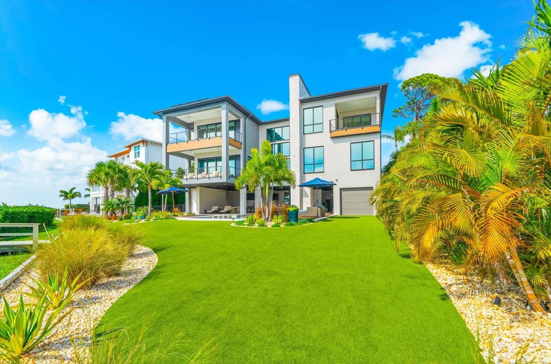 402 Hillsborough Street Palm Harbor FL 34683
