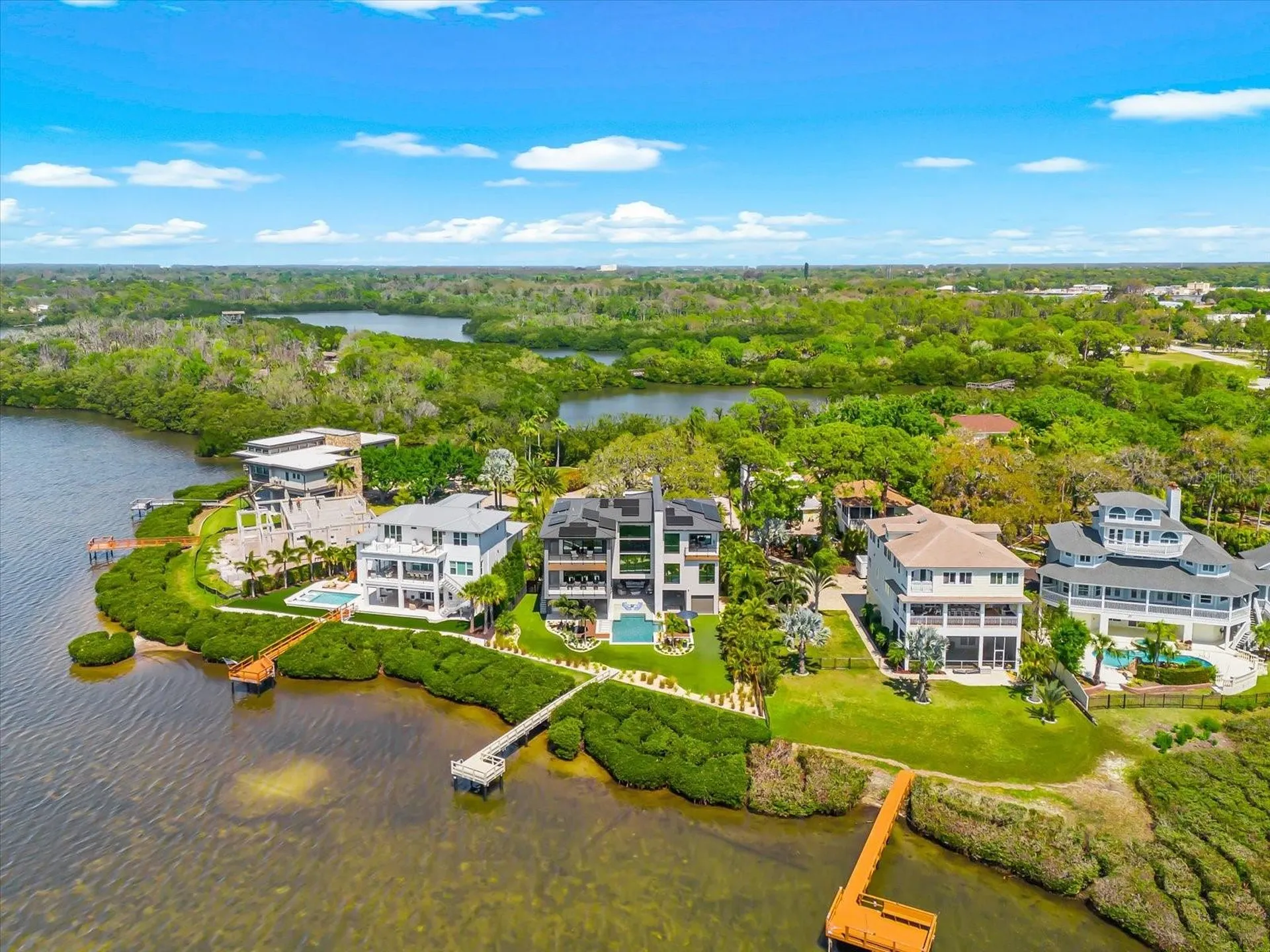 402 Hillsborough Street Palm Harbor FL 34683