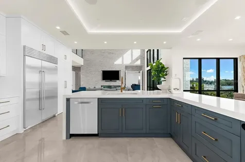 402 Hillsborough Street Palm Harbor FL 34683