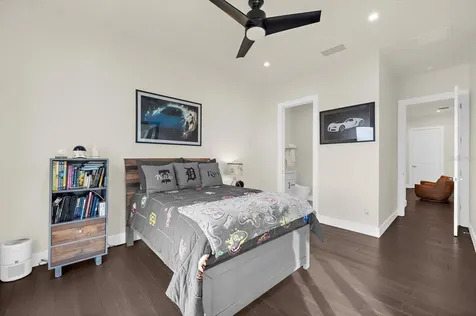 402 Hillsborough Street Palm Harbor FL 34683