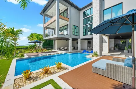 402 Hillsborough Street Palm Harbor FL 34683