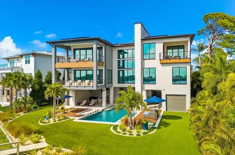 402 Hillsborough Street Palm Harbor FL 34683