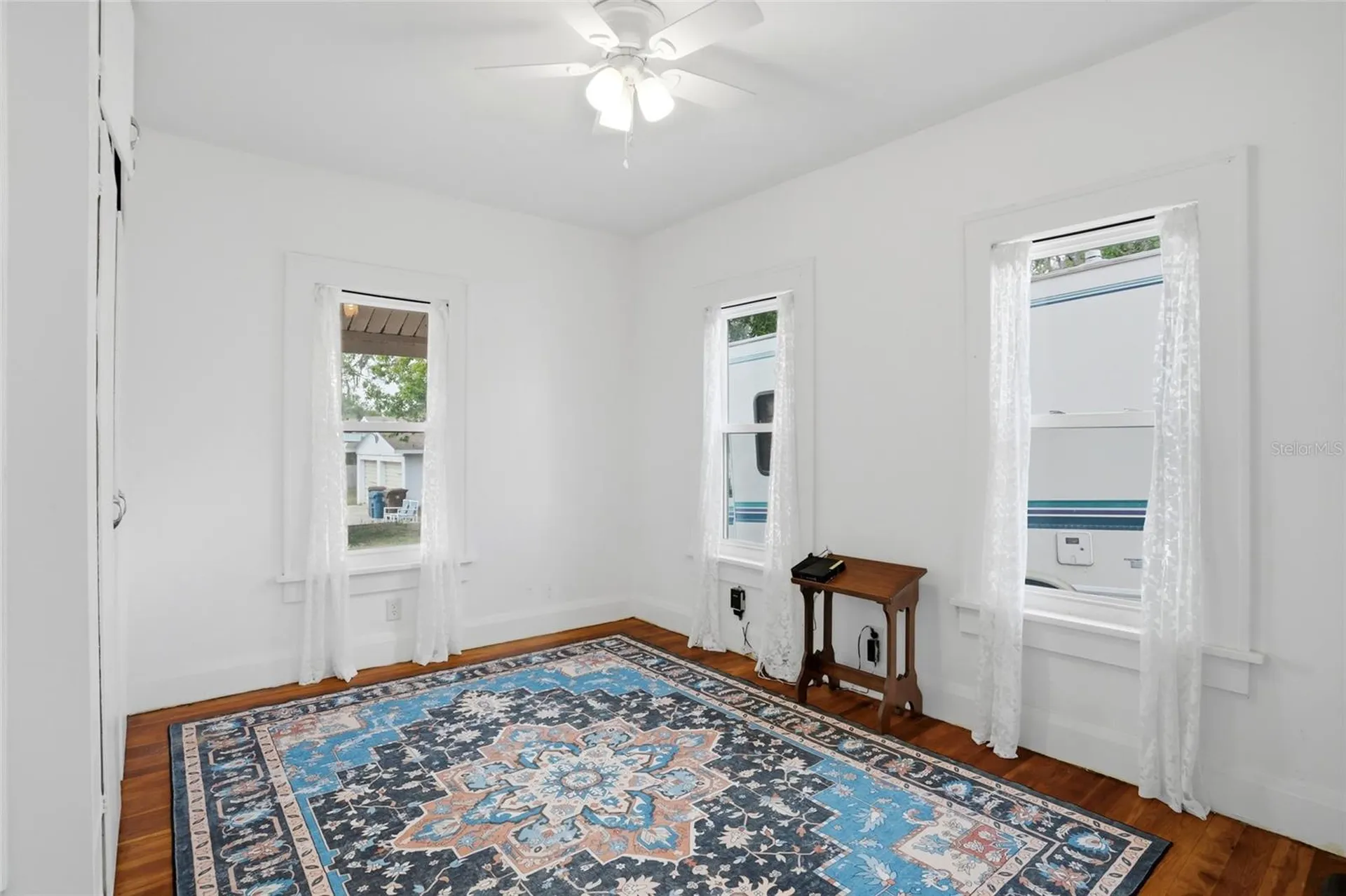 18 E Orange Street Davenport FL 33837