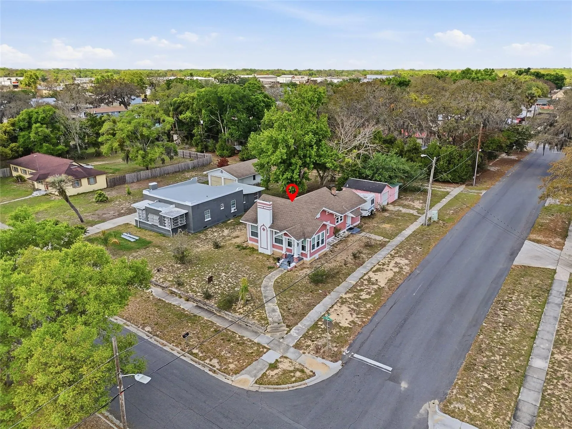 18 E Orange Street Davenport FL 33837