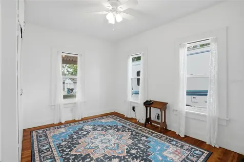 18 E Orange Street Davenport FL 33837